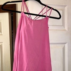 Lulu lemon active wear top.